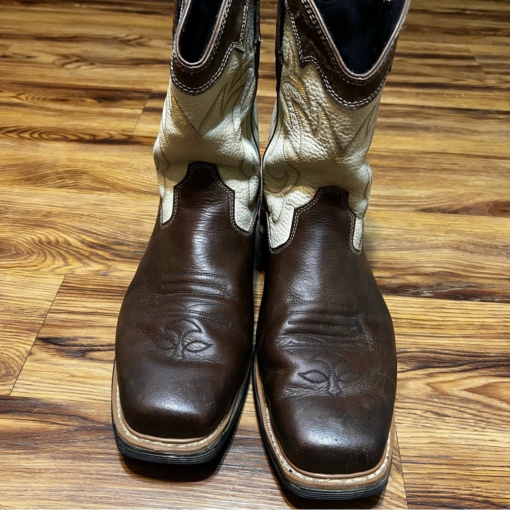 dan post mens work boots Size 15W